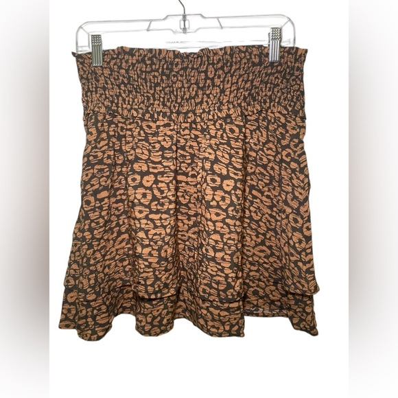 Rails Addison New NWT Animal Print Smocked Mini Skirt Size L - Picture 3 of 4